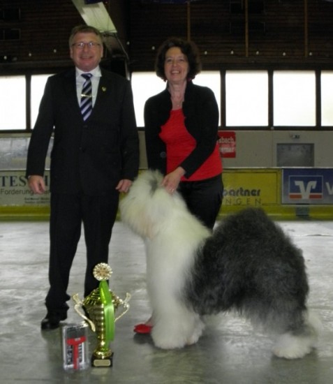 Best in Show Wiehl 2012 Incredible of Snowbootbear